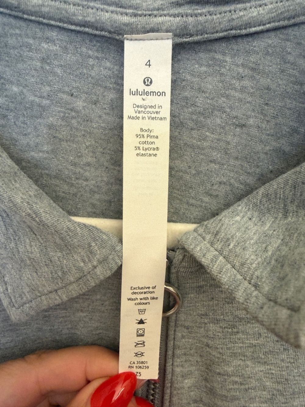 Lululemon Players Pro-Form Polo Dress in the color Heathered Medium Grey size 4 - Picture 3 of 10